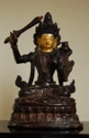 Chino-Tibetan gilt bronze figure of a deity 16,5 cm high